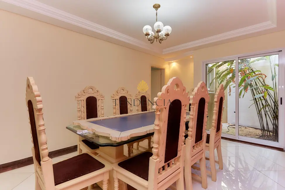 Foto 5 de Sobrado com 4 quartos à venda, 330m2 em São Braz, Curitiba - PR