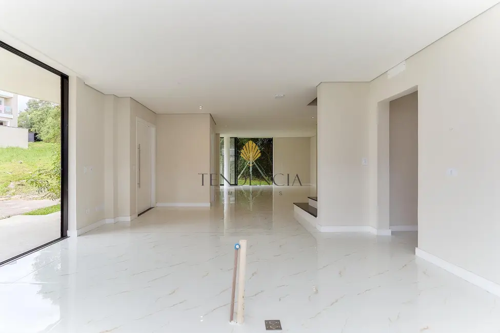 Foto 4 de Casa com 3 quartos à venda, 396m2 em Campo Comprido, Curitiba - PR