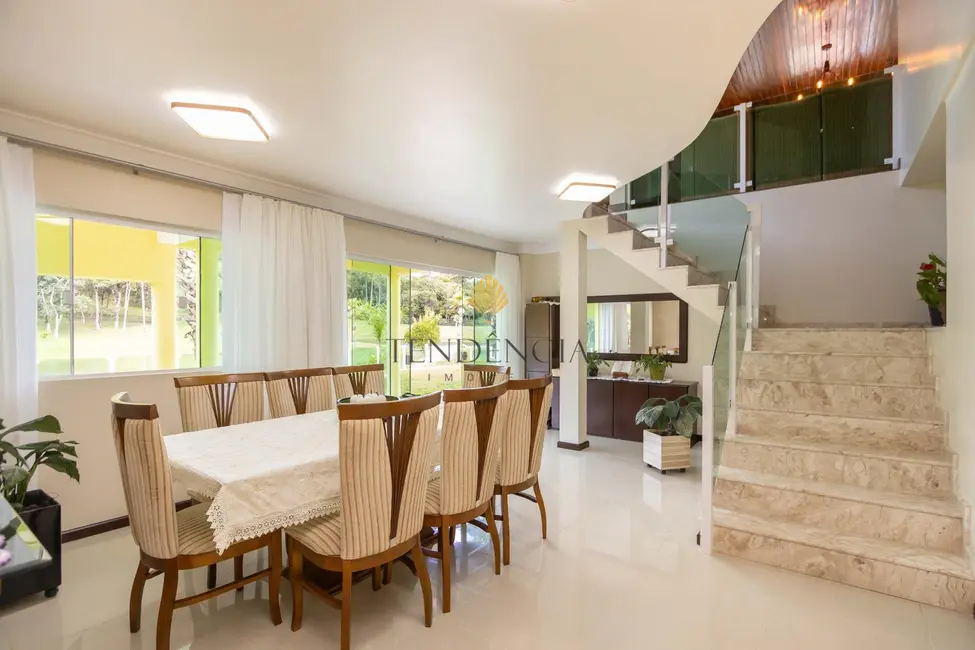 Chácara com 8 quartos à venda, 800m2 em Sao Jose Dos Pinhais - PR - imagem 9 Foto 9 de Chácara com 8 quartos à venda, 800m2 em Sao Jose Dos Pinhais - PR