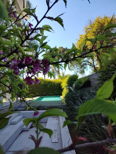 Casa com 3 quartos à venda, 204m2 em Bom Retiro, Curitiba - PR - imagem 8 Foto 8 de Casa com 3 quartos à venda, 204m2 em Bom Retiro, Curitiba - PR