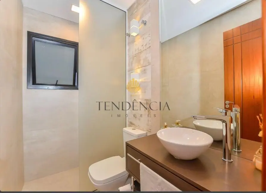 Foto 5 de Casa com 3 quartos à venda, 204m2 em Pinheirinho, Curitiba - PR