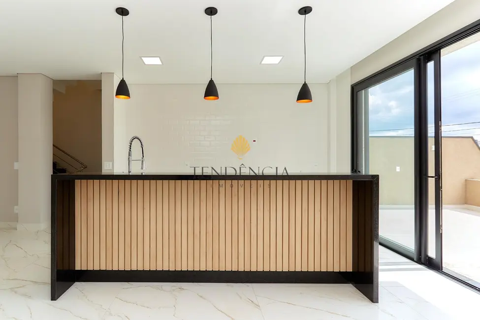 Foto 6 de Casa com 3 quartos à venda, 252m2 em Pinheirinho, Curitiba - PR