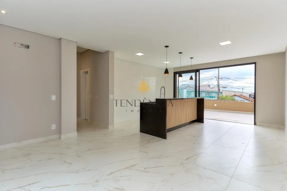 Foto 4 de Casa com 3 quartos à venda, 252m2 em Pinheirinho, Curitiba - PR