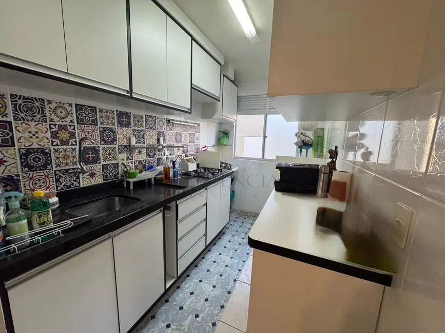 Foto 6 de Apartamento com 2 quartos à venda, 47m2 em Santa Cândida, Curitiba - PR