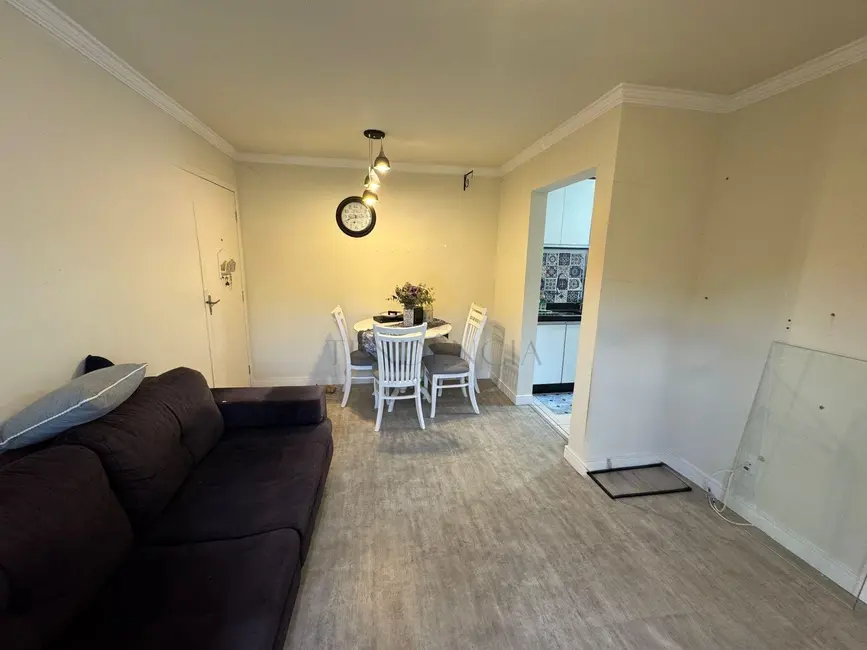 Foto 4 de Apartamento com 2 quartos à venda, 47m2 em Santa Cândida, Curitiba - PR