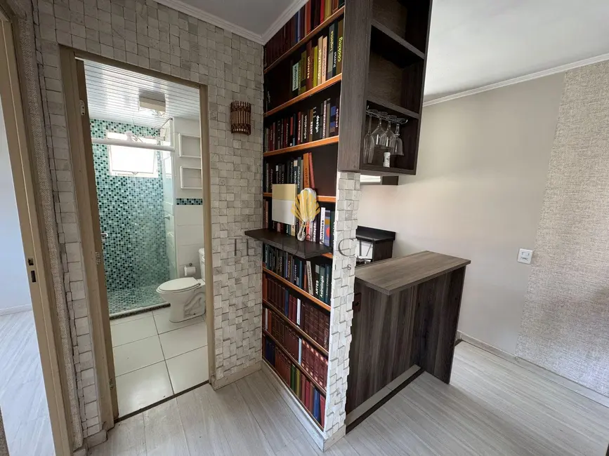 Foto 2 de Apartamento com 2 quartos à venda, 44m2 em Campo de Santana, Curitiba - PR