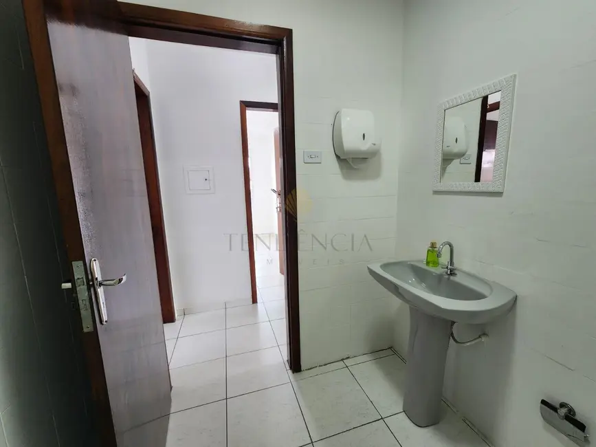 Foto 6 de Sala Comercial para alugar, 18m2 em São Braz, Curitiba - PR