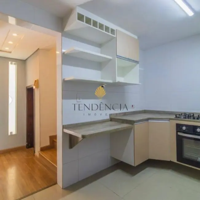 Sobrado com 3 quartos à venda, 130m2 em Boqueirão, Curitiba - PR - imagem 7 Foto 7 de Sobrado com 3 quartos à venda, 130m2 em Boqueirão, Curitiba - PR