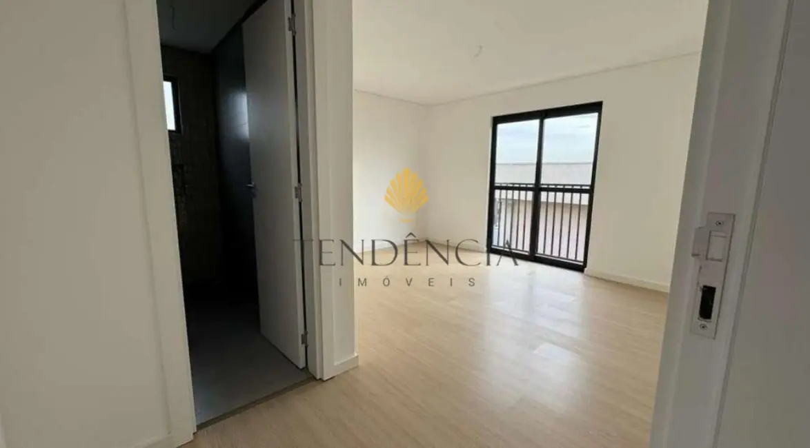 Foto 9 de Sobrado com 3 quartos à venda, 100m2 em Xaxim, Curitiba - PR