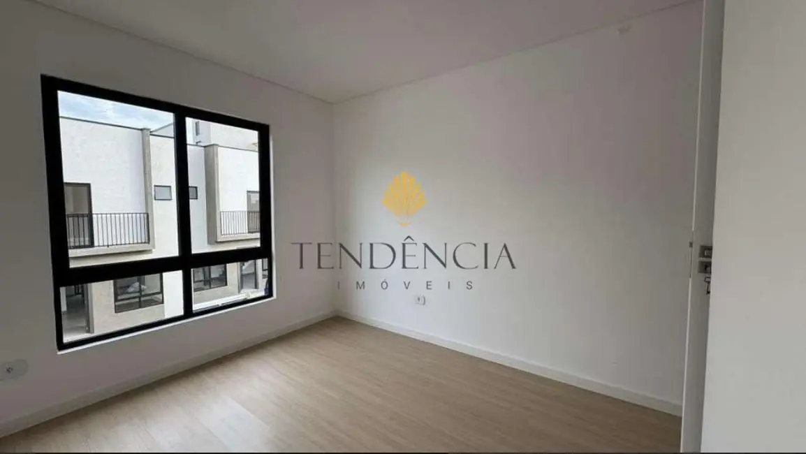 Foto 8 de Sobrado com 3 quartos à venda, 100m2 em Xaxim, Curitiba - PR