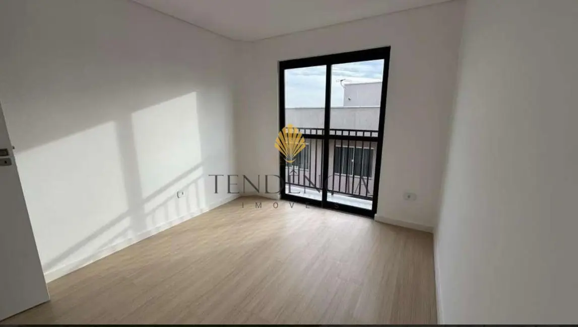 Foto 7 de Sobrado com 3 quartos à venda, 100m2 em Xaxim, Curitiba - PR