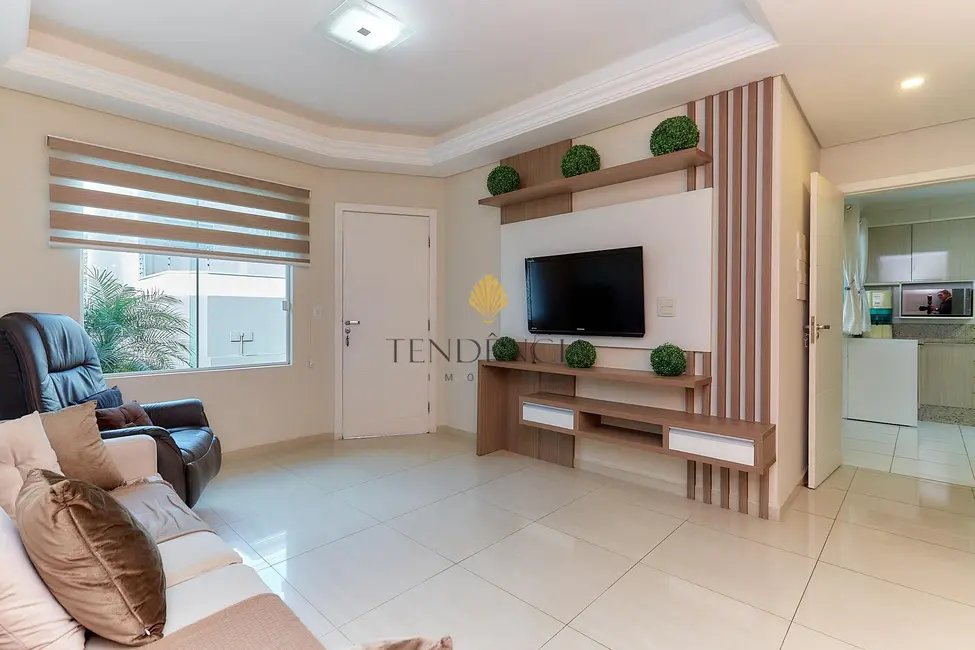 Foto 6 de Sobrado com 3 quartos à venda, 181m2 em Santa Felicidade, Curitiba - PR