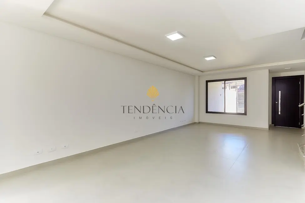 Foto 2 de Sobrado com 3 quartos à venda, 108m2 em Boqueirão, Curitiba - PR