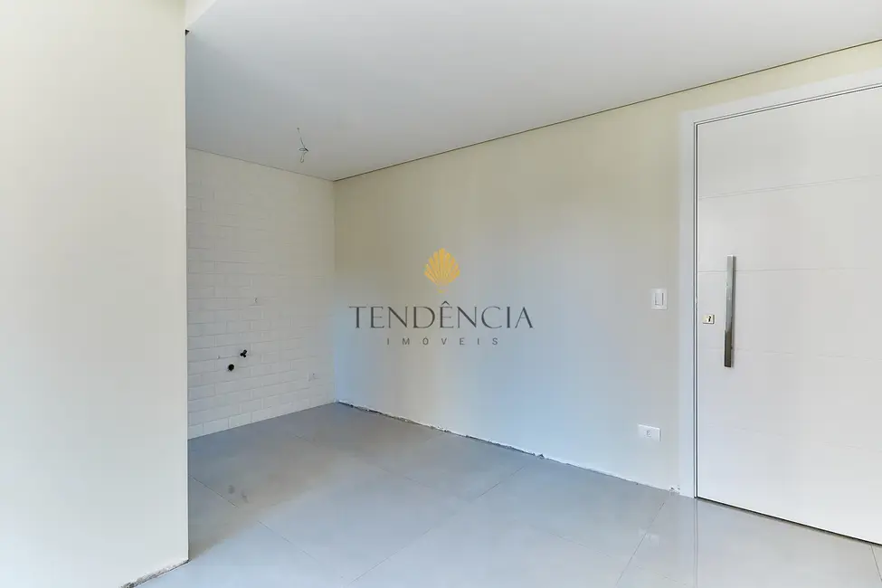 Apartamento com 2 quartos à venda, 48m2 em Centro, Pinhais - PR - imagem 6 Foto 6 de Apartamento com 2 quartos à venda, 48m2 em Centro, Pinhais - PR