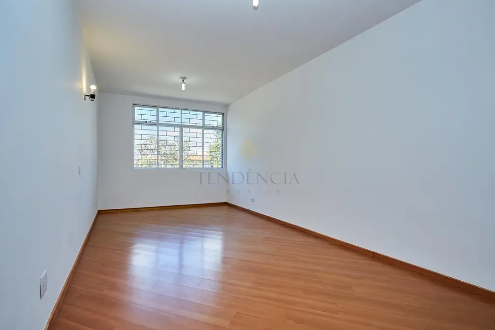 Apartamento com 2 quartos para alugar, 74m2 em Rebouças, Curitiba - PR - imagem 5 Foto 5 de Apartamento com 2 quartos para alugar, 74m2 em Rebouças, Curitiba - PR