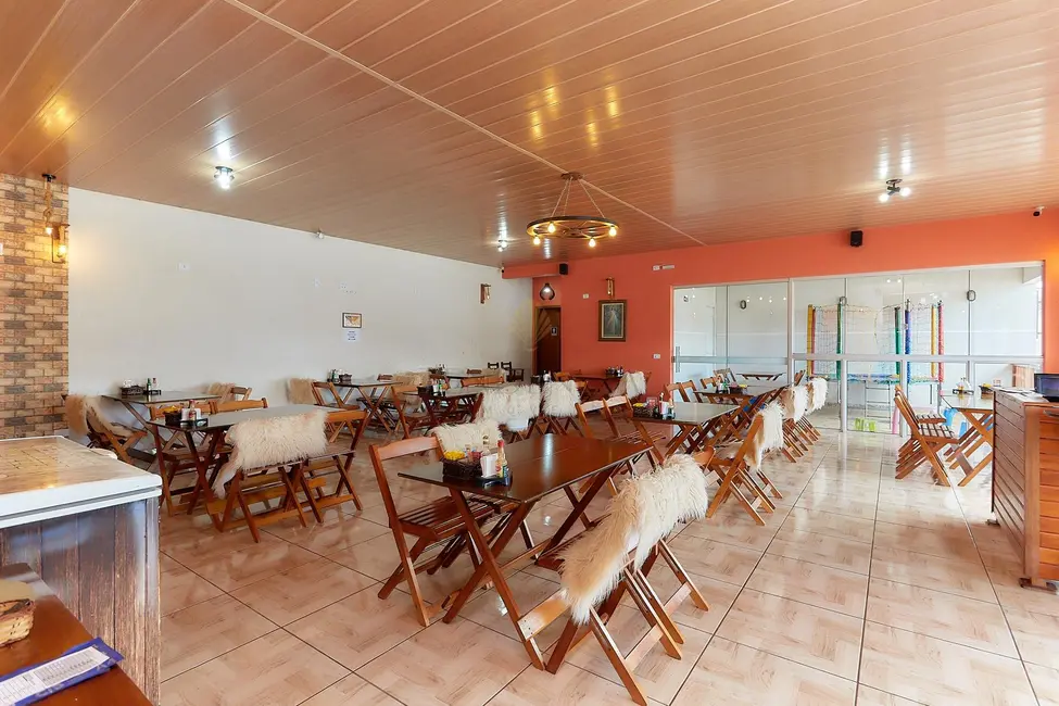 Foto 2 de Casa com 1 quarto à venda, 149m2 em Contenda, Sao Jose Dos Pinhais - PR