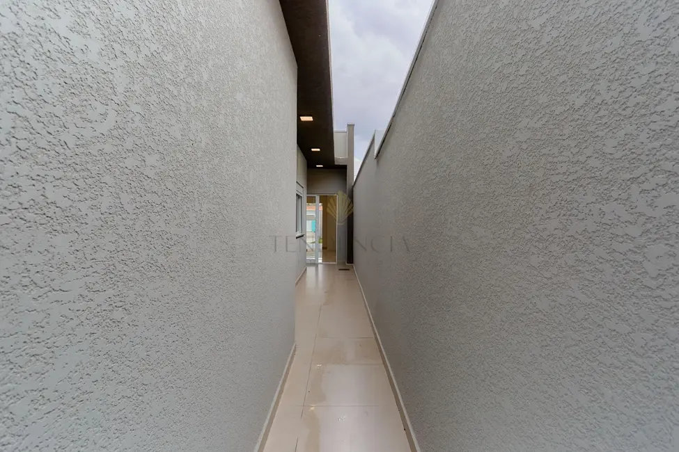 Casa com 3 quartos à venda, 117m2 em Cidade Jardim, Sao Jose Dos Pinhais - PR - imagem 8 Foto 8 de Casa com 3 quartos à venda, 117m2 em Cidade Jardim, Sao Jose Dos Pinhais - PR