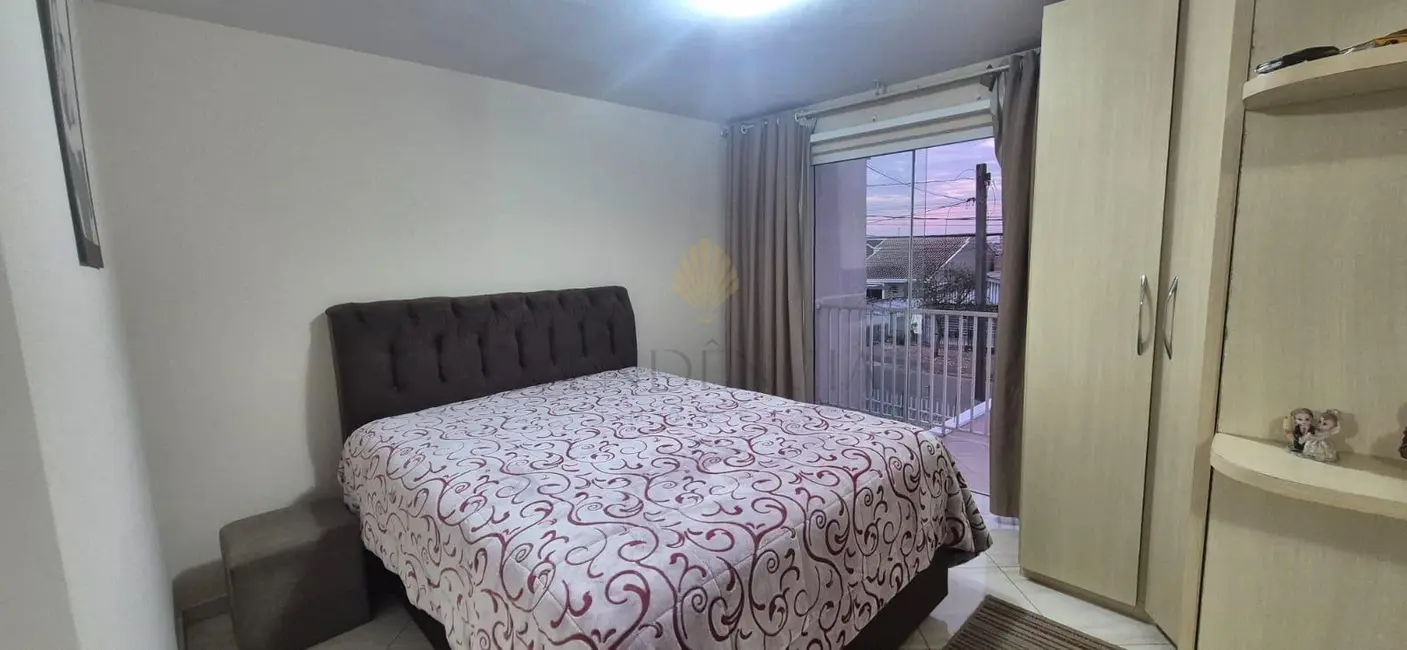 Foto 8 de Sobrado com 3 quartos à venda, 128m2 em Pinheirinho, Curitiba - PR