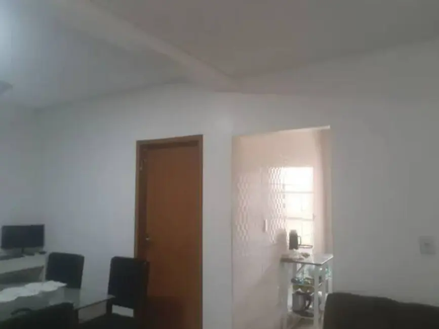 Casa com 5 quartos à venda, 250m2 em Guará II, Brasilia - DF - imagem 5 Foto 5 de Casa com 5 quartos à venda, 250m2 em Guará II, Brasilia - DF