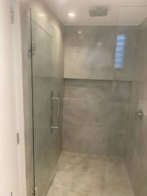 Apartamento com 3 quartos à venda, 173m2 em Asa Sul, Brasilia - DF - imagem 9 Foto 9 de Apartamento com 3 quartos à venda, 173m2 em Asa Sul, Brasilia - DF