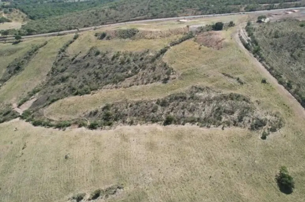 Foto 12 de Chácara à venda, 482000m2 em Centro, Luziania - GO