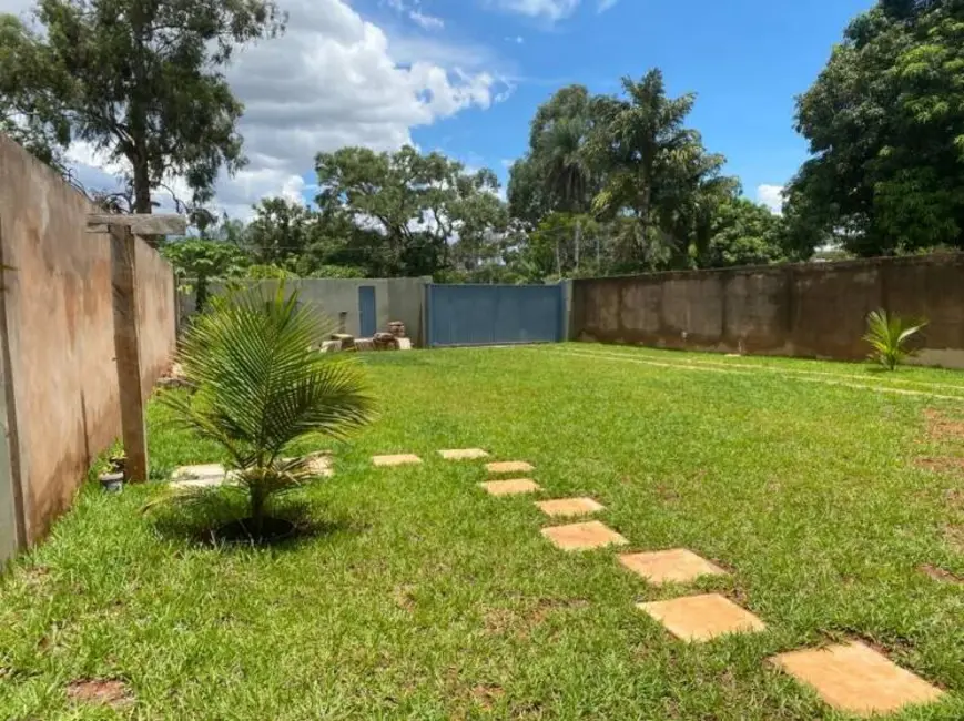 Foto 2 de Terreno / Lote à venda, 625m2 em Park Way, Brasilia - DF