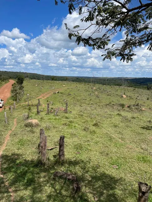 Foto 4 de Fazenda / Haras à venda, 24m2 em Centro, Luziania - GO