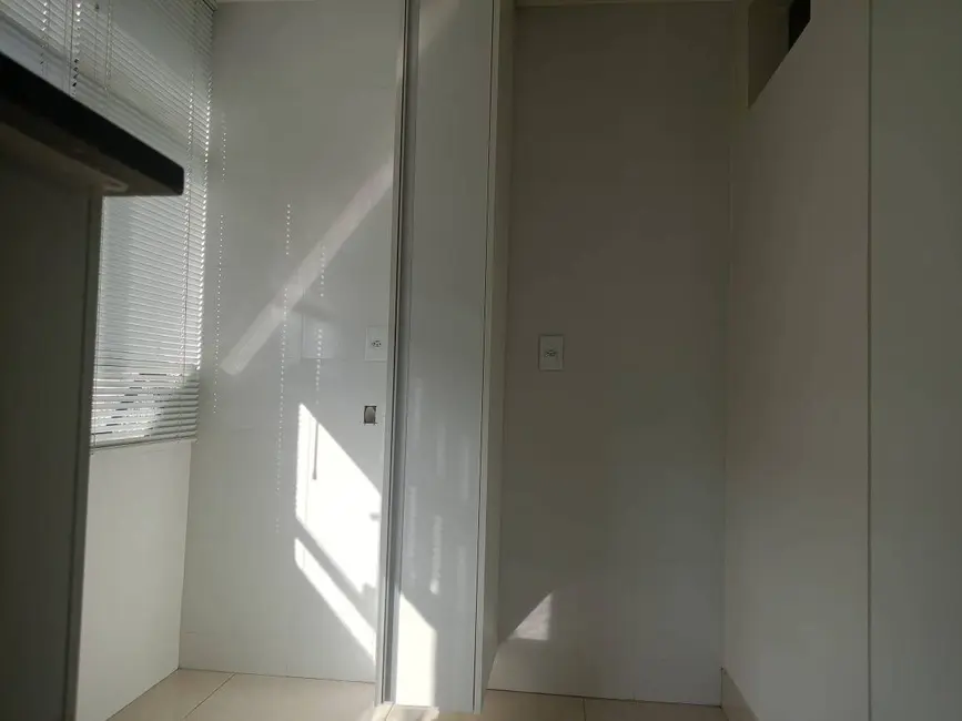 Apartamento com 2 quartos à venda, 55m2 em Área Octogonal, Brasilia - DF - imagem 6 Foto 6 de Apartamento com 2 quartos à venda, 55m2 em Área Octogonal, Brasilia - DF