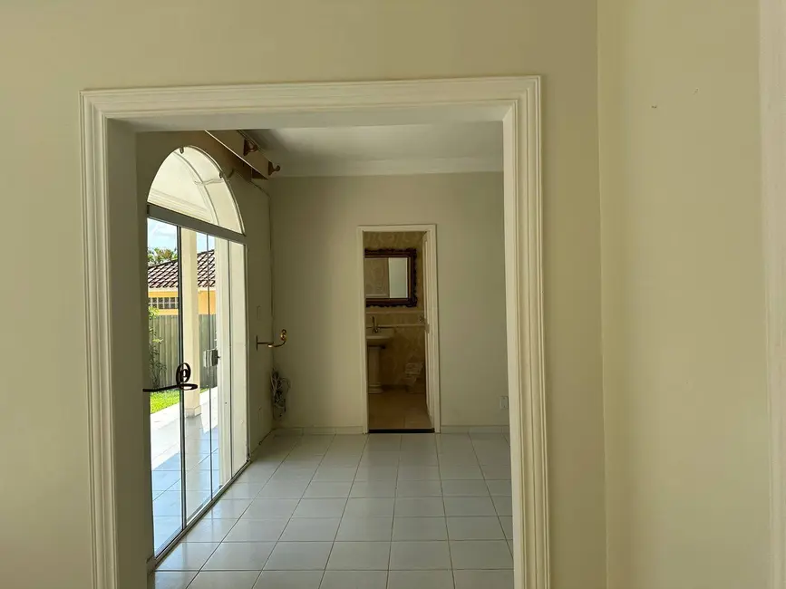 Casa com 5 quartos à venda, 1500m2 em Setor de Habitações Individuais Sul, Brasilia - DF - imagem 9 Foto 9 de Casa com 5 quartos à venda, 1500m2 em Setor de Habitações Individuais Sul, Brasilia - DF