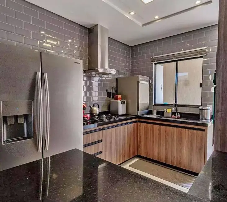 Casa de Condomínio com 3 quartos à venda, 317m2 em Setor Habitacional Arniqueira (Águas Claras), Brasilia - DF - imagem 5 Foto 5 de Casa de Condomínio com 3 quartos à venda, 317m2 em Setor Habitacional Arniqueira (Águas Claras), Brasilia - DF