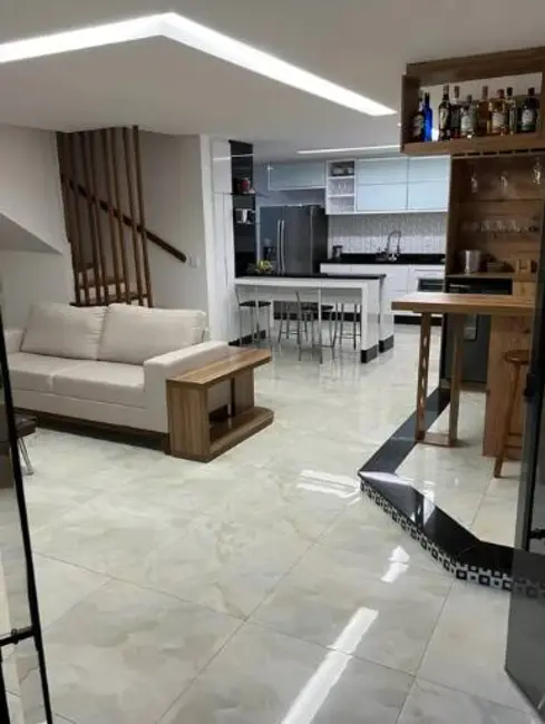 Casa de Condomínio com 3 quartos à venda em Setor Habitacional Arniqueira (Águas Claras), Brasilia - DF - imagem 1 Foto 1 de Casa de Condomínio com 3 quartos à venda em Setor Habitacional Arniqueira (Águas Claras), Brasilia - DF