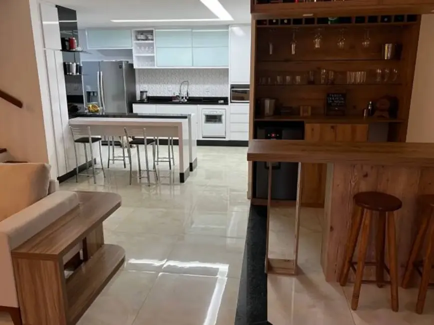 Casa de Condomínio com 3 quartos à venda em Setor Habitacional Arniqueira (Águas Claras), Brasilia - DF - imagem 4 Foto 4 de Casa de Condomínio com 3 quartos à venda em Setor Habitacional Arniqueira (Águas Claras), Brasilia - DF