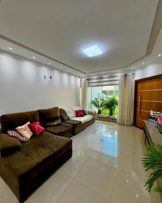 Casa de Condomínio com 4 quartos à venda, 480m2 em Setor Habitacional Vicente Pires, Brasilia - DF - imagem 6 Foto 6 de Casa de Condomínio com 4 quartos à venda, 480m2 em Setor Habitacional Vicente Pires, Brasilia - DF