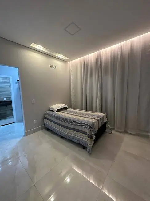 Casa de Condomínio com 4 quartos à venda, 480m2 em Setor Habitacional Vicente Pires, Brasilia - DF - imagem 9 Foto 9 de Casa de Condomínio com 4 quartos à venda, 480m2 em Setor Habitacional Vicente Pires, Brasilia - DF