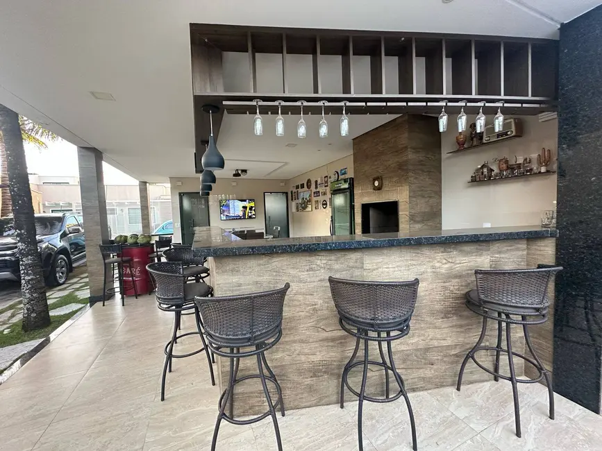 Casa de Condomínio com 3 quartos à venda, 400m2 em Setor Habitacional Vicente Pires, Brasilia - DF - imagem 7 Foto 7 de Casa de Condomínio com 3 quartos à venda, 400m2 em Setor Habitacional Vicente Pires, Brasilia - DF