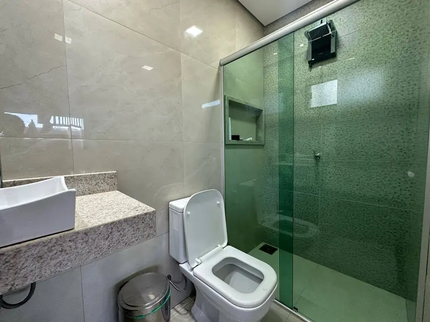 Casa de Condomínio com 3 quartos à venda, 400m2 em Setor Habitacional Vicente Pires, Brasilia - DF - imagem 6 Foto 6 de Casa de Condomínio com 3 quartos à venda, 400m2 em Setor Habitacional Vicente Pires, Brasilia - DF