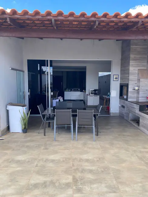 Casa com 3 quartos à venda, 400m2 em Taguatinga Norte (Taguatinga), Brasilia - DF - imagem 5 Foto 5 de Casa com 3 quartos à venda, 400m2 em Taguatinga Norte (Taguatinga), Brasilia - DF