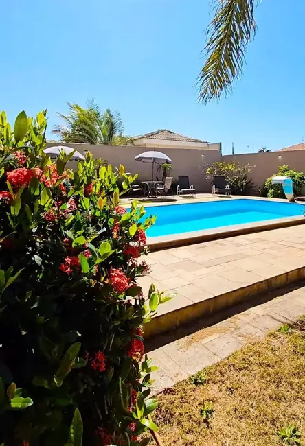 Casa com 4 quartos à venda, 800m2 em Setor Habitacional Vicente Pires, Brasilia - DF - imagem 3 Foto 3 de Casa com 4 quartos à venda, 800m2 em Setor Habitacional Vicente Pires, Brasilia - DF