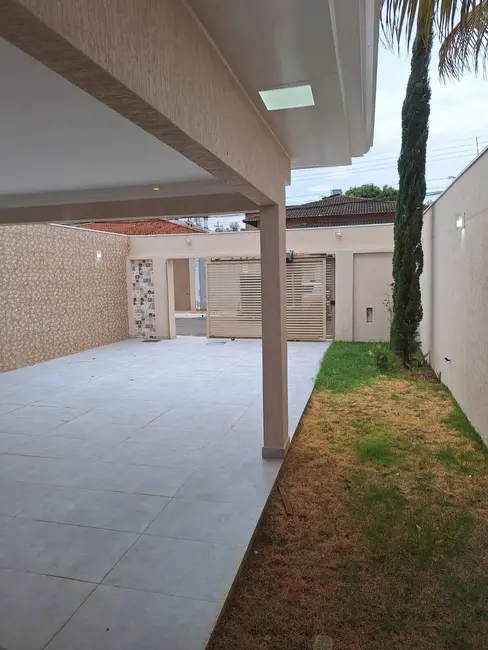 Casa com 3 quartos à venda, 450m2 em Setor Habitacional Vicente Pires, Brasilia - DF - imagem 8 Foto 8 de Casa com 3 quartos à venda, 450m2 em Setor Habitacional Vicente Pires, Brasilia - DF