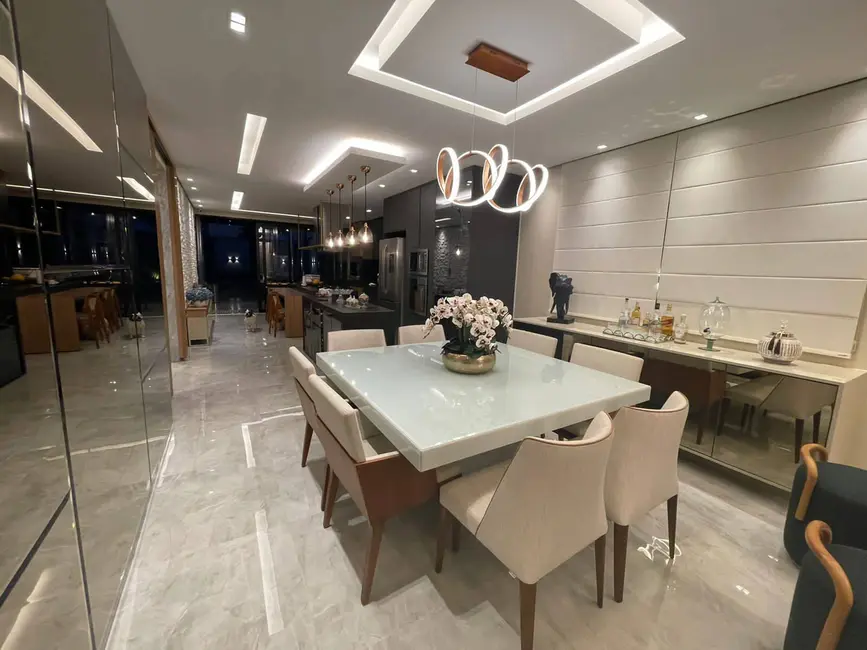 Casa com 3 quartos à venda, 400m2 em Setor Habitacional Vicente Pires, Brasilia - DF - imagem 9 Foto 9 de Casa com 3 quartos à venda, 400m2 em Setor Habitacional Vicente Pires, Brasilia - DF