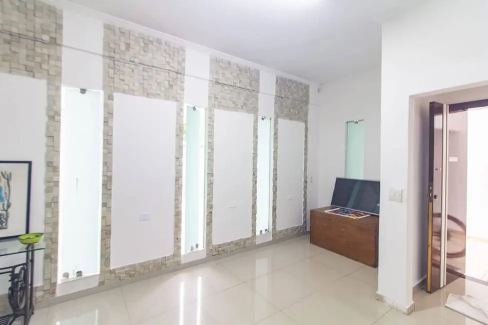 Foto 8 de Sobrado com 4 quartos à venda, 200m2 em Guará II, Brasilia - DF