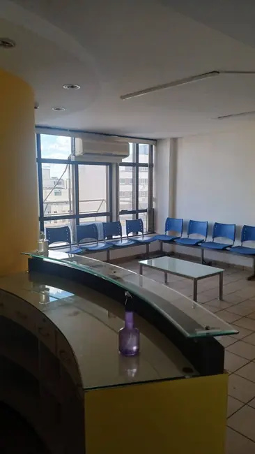 Foto 4 de Sala Comercial à venda, 200m2 em Brasilia - DF