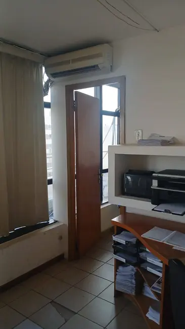Foto 1 de Sala Comercial à venda, 200m2 em Brasilia - DF