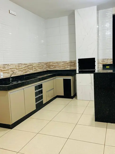 Foto 6 de Casa com 3 quartos à venda, 330m2 em Caldas Novas - GO