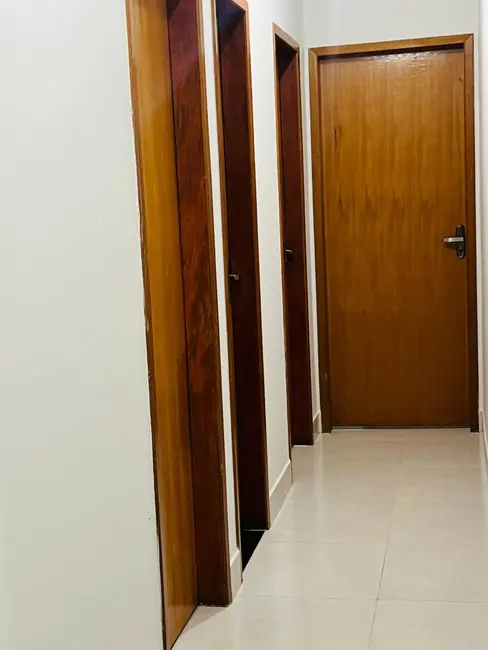 Foto 4 de Casa com 3 quartos à venda, 330m2 em Caldas Novas - GO