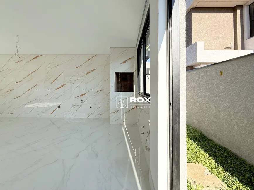 Casa de Condomínio com 3 quartos à venda, 128m2 em Santa Cândida, Curitiba - PR - imagem 7 Foto 7 de Casa de Condomínio com 3 quartos à venda, 128m2 em Santa Cândida, Curitiba - PR