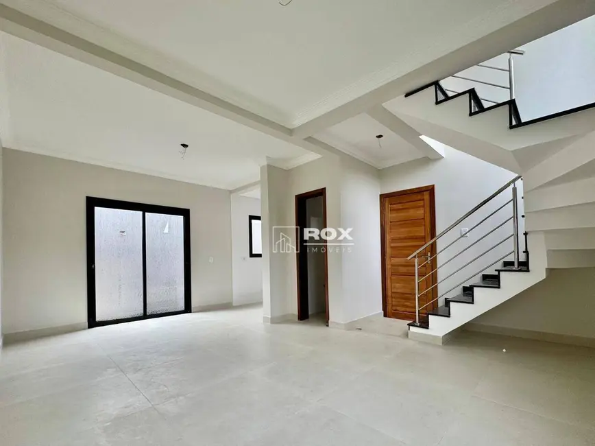Foto 2 de Sobrado com 3 quartos à venda, 124m2 em Santa Felicidade, Curitiba - PR