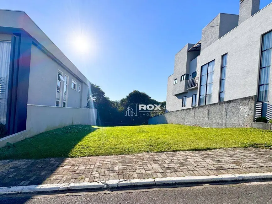 Terreno / Lote à venda, 327m2 em São Braz, Curitiba - PR - imagem 6 Foto 6 de Terreno / Lote à venda, 327m2 em São Braz, Curitiba - PR