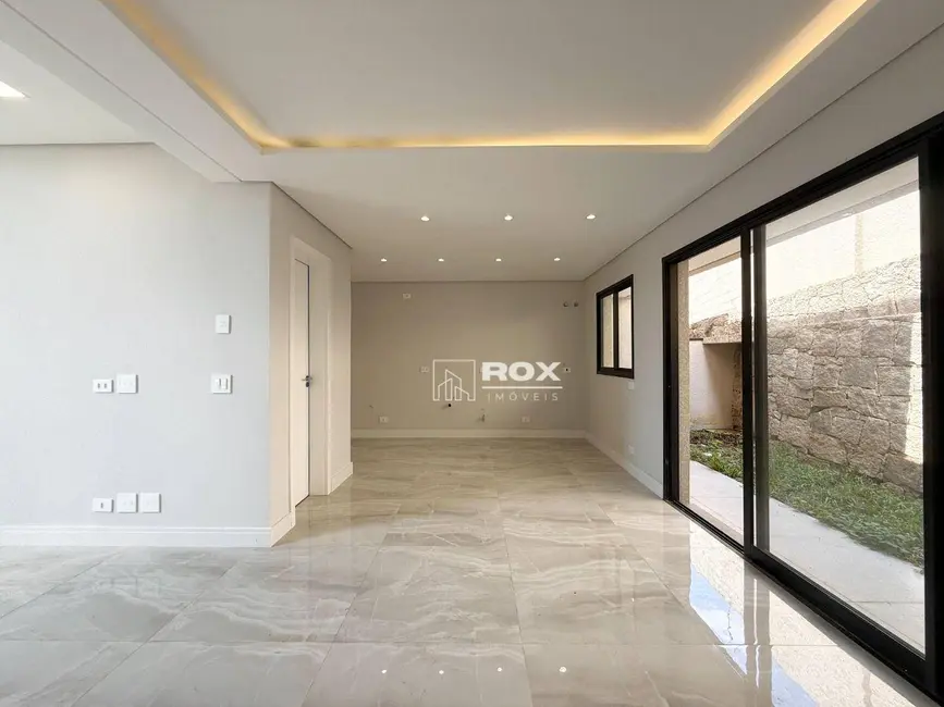 Casa de Condomínio com 3 quartos à venda, 166m2 em Pilarzinho, Curitiba - PR - imagem 3 Foto 3 de Casa de Condomínio com 3 quartos à venda, 166m2 em Pilarzinho, Curitiba - PR