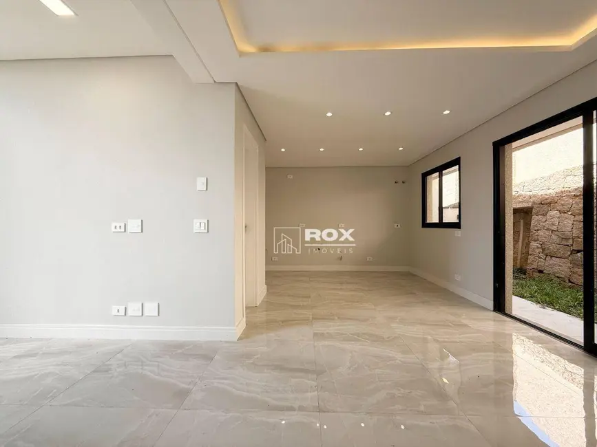 Casa de Condomínio com 3 quartos à venda, 166m2 em Pilarzinho, Curitiba - PR - imagem 6 Foto 6 de Casa de Condomínio com 3 quartos à venda, 166m2 em Pilarzinho, Curitiba - PR